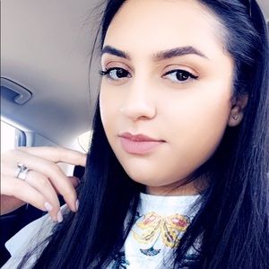 Meet your Posher, Armine